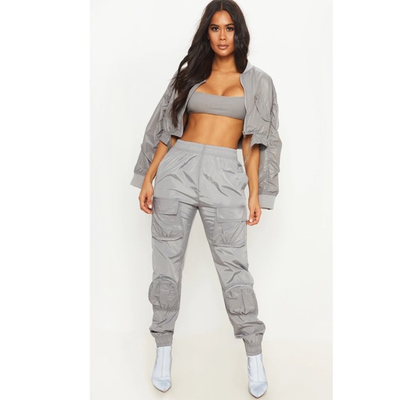 Silver Grey Shell 3D Pocket Detail Joggers Parachute Pants S New - Picture 2 of 4